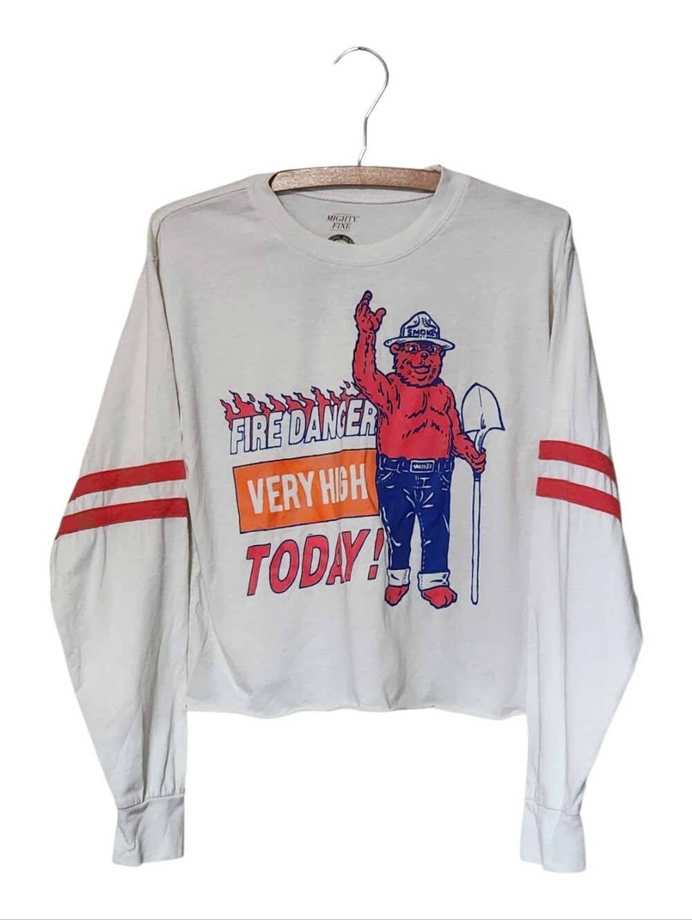 Smokey the Bear Mighty Fine Fire Danger Long Sleeve Graphic Tee Medium